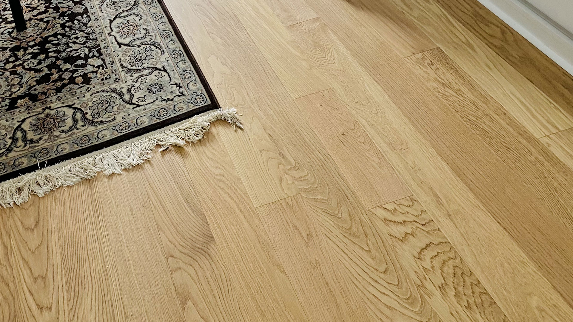 Parquet Contrecollé Vernis Naturel Légèrement Satiné Premier Choix
