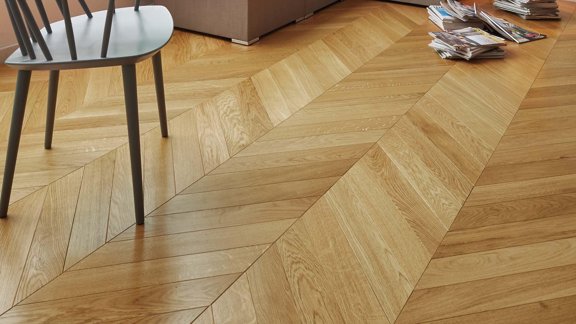 Point de Hongrie Massif Vernis Naturel Satiné Premier Choix